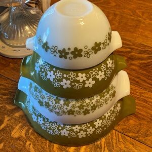 Vintage Pyrex Spring Blossom Cinderella Mixing/Nesting Bowls set of 4